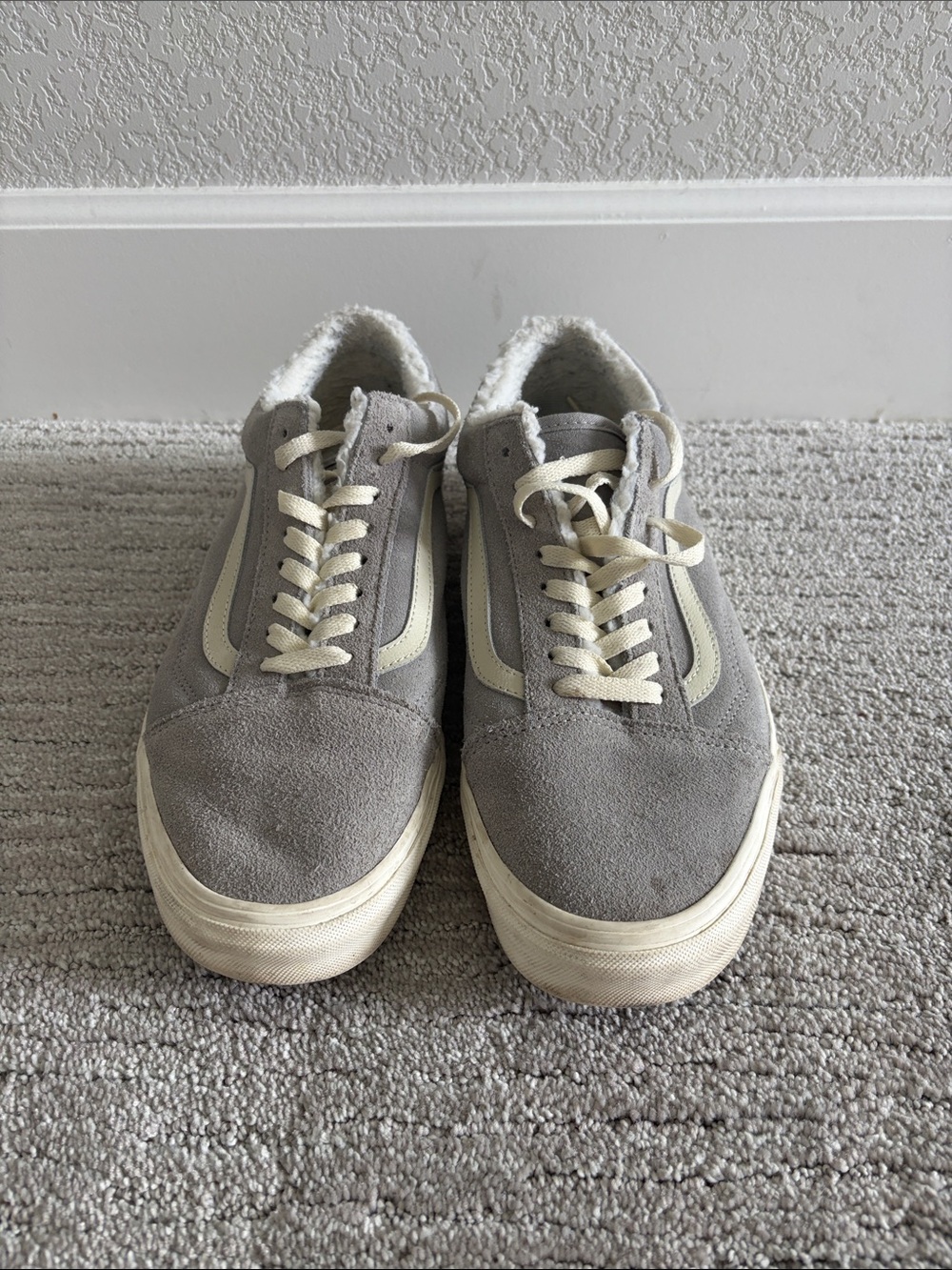 Men's Gray fuzzy vans
